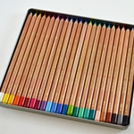 Gioconda Pastel Pencil Set of 24 Pencils in a Metal Tin